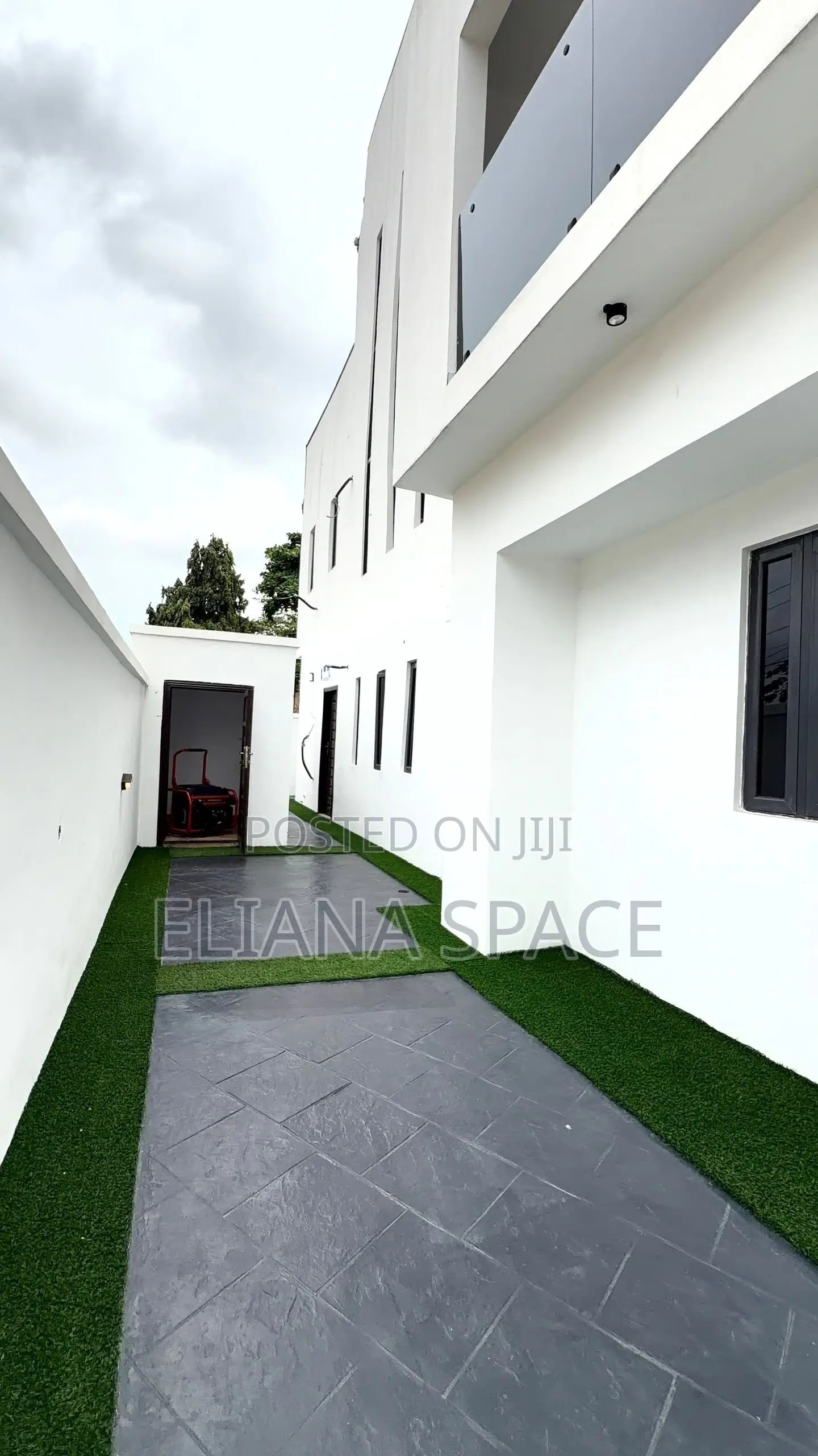 5bdrm Duplex in Agege for sale in Agege