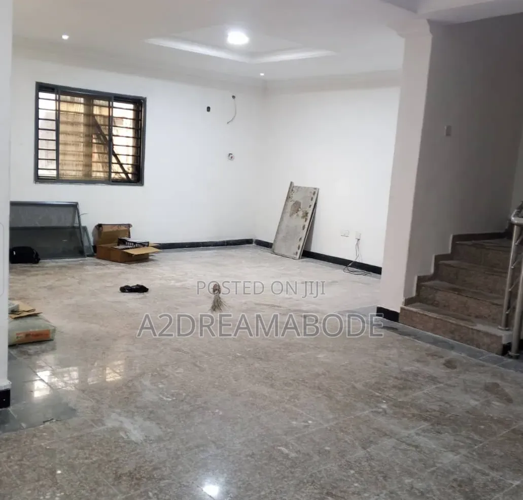 5bdrm Duplex in Ikeja Gra for rent in Ikeja GRA