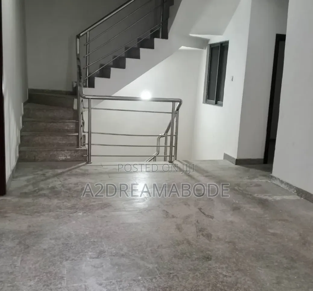 5bdrm Duplex in Ikeja Gra for rent in Ikeja GRA