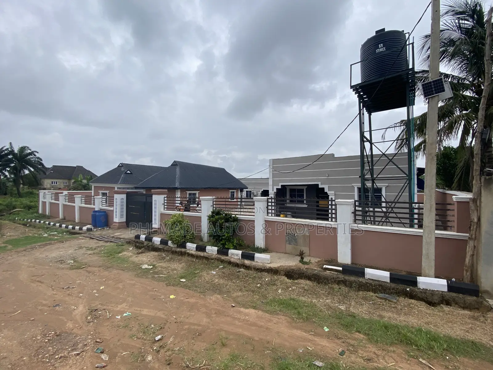 Furnished 2bdrm Block of Flats in Ogo Oluwa Area, Osogbo for sale in Osogbo