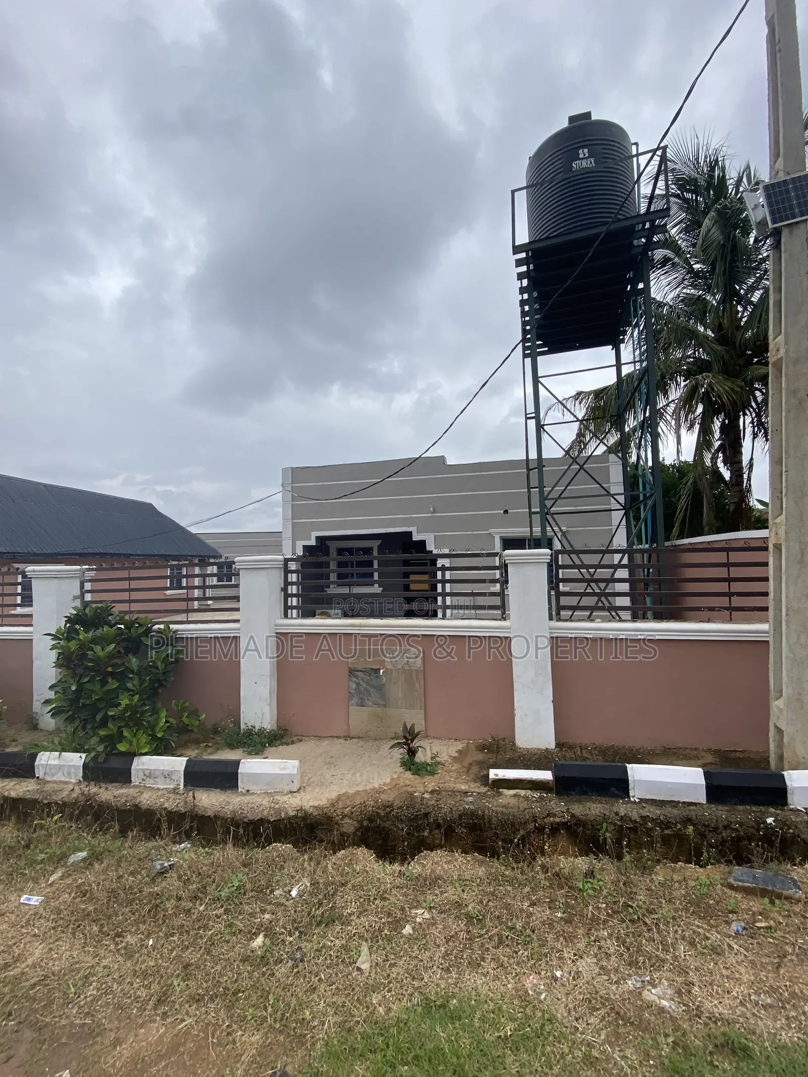 Furnished 2bdrm Block of Flats in Ogo Oluwa Area, Osogbo for sale in Osogbo
