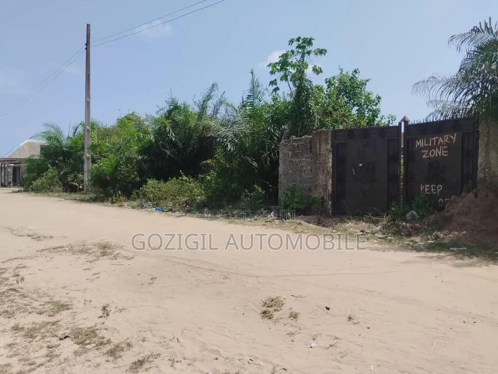 1 and Half Plot of Land in Agbara-Igbesan