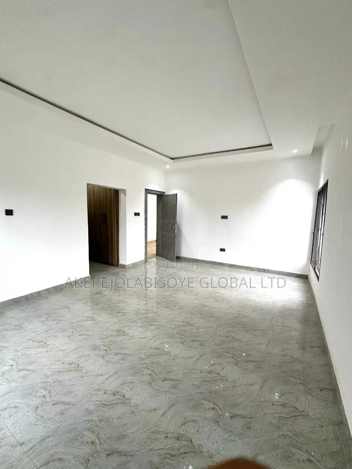 4bdrm Duplex in Lifecamp Abuja for sale in Life Camp