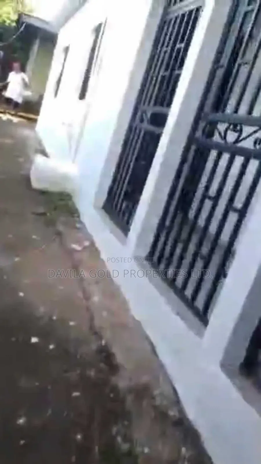 8bdrm Block of Flats in Benin City for sale in Benin City