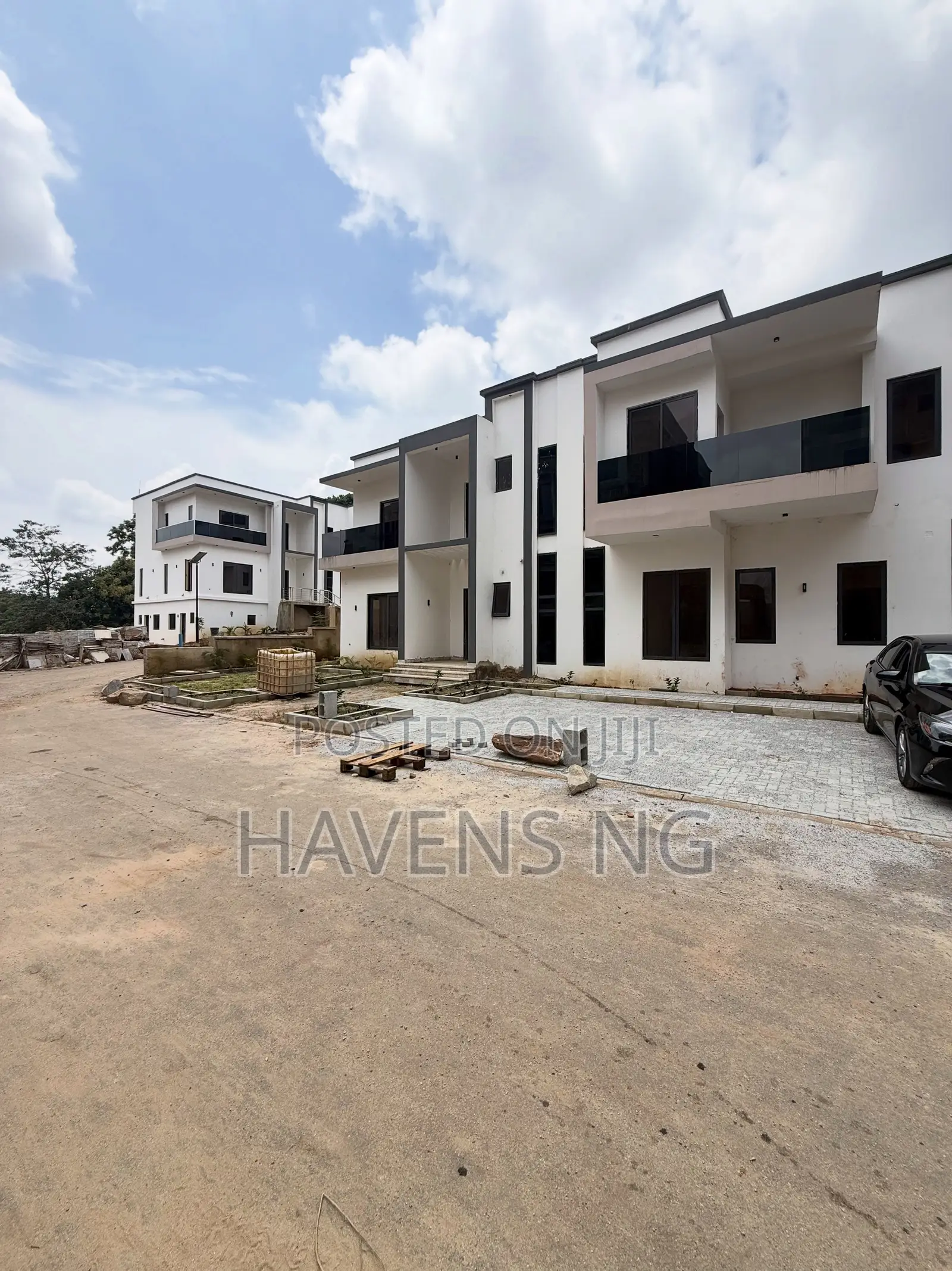 4bdrm Duplex in Asokoro for sale in Asokoro