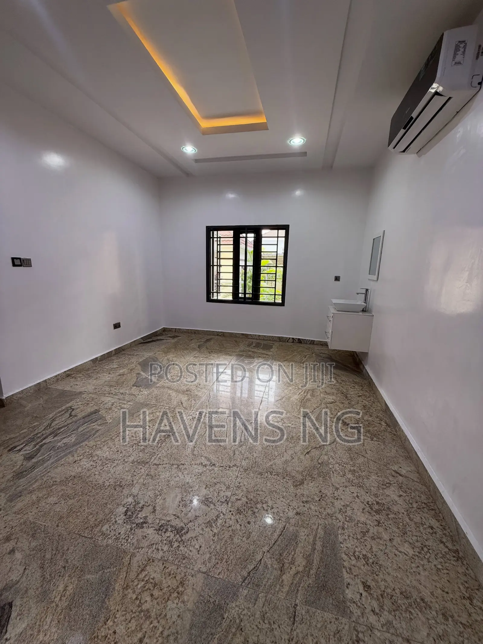 4bdrm Duplex in Asokoro for sale in Asokoro
