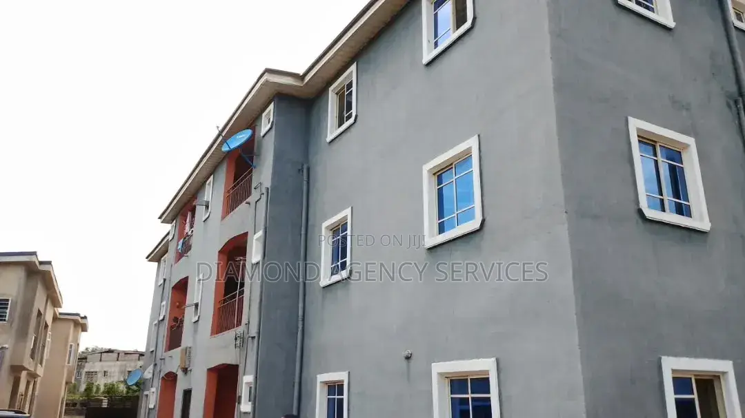 3bdrm Duplex in Area H, Owerri for rent in Owerri