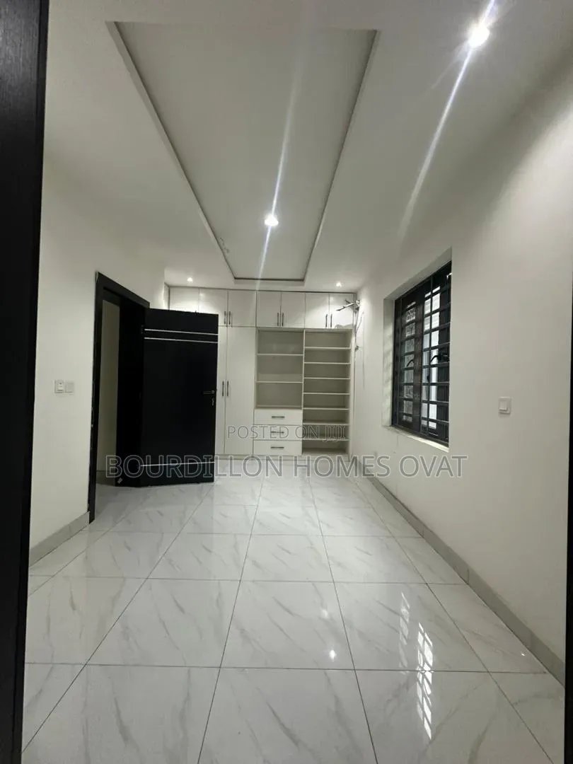 4bdrm Duplex in Ikate Lekki Lagos for sale in Ikate