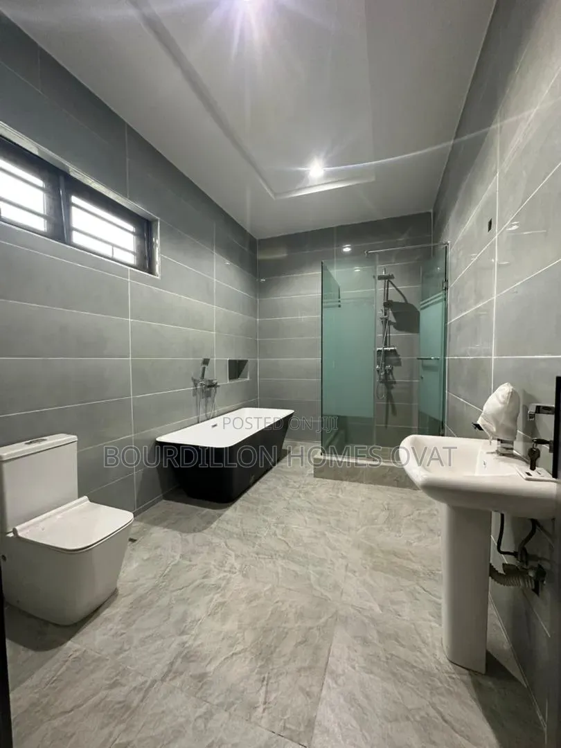 5bdrm Duplex in Ikate Lekki Lagos for sale in Ikate