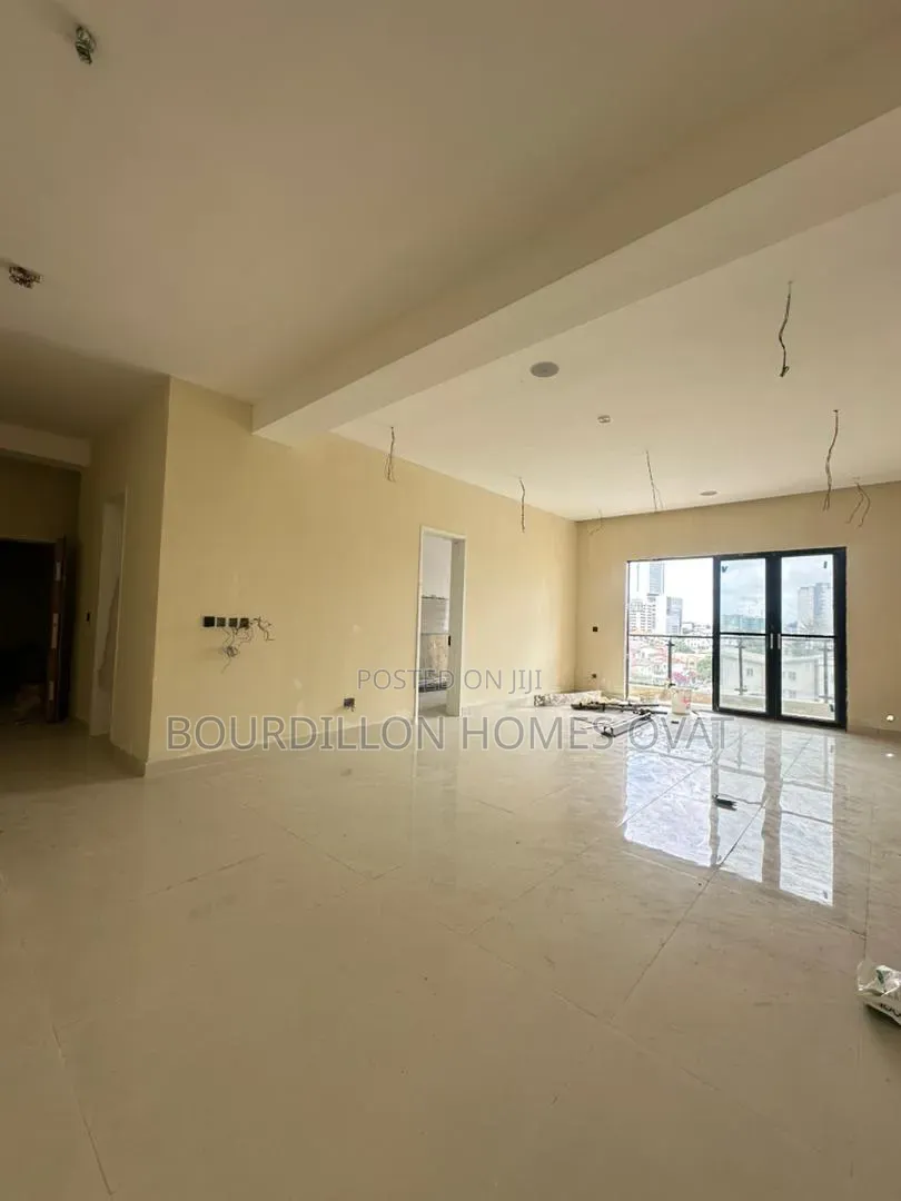2bdrm Apartment in Victoria Island for sale in Victoria Island Extension
