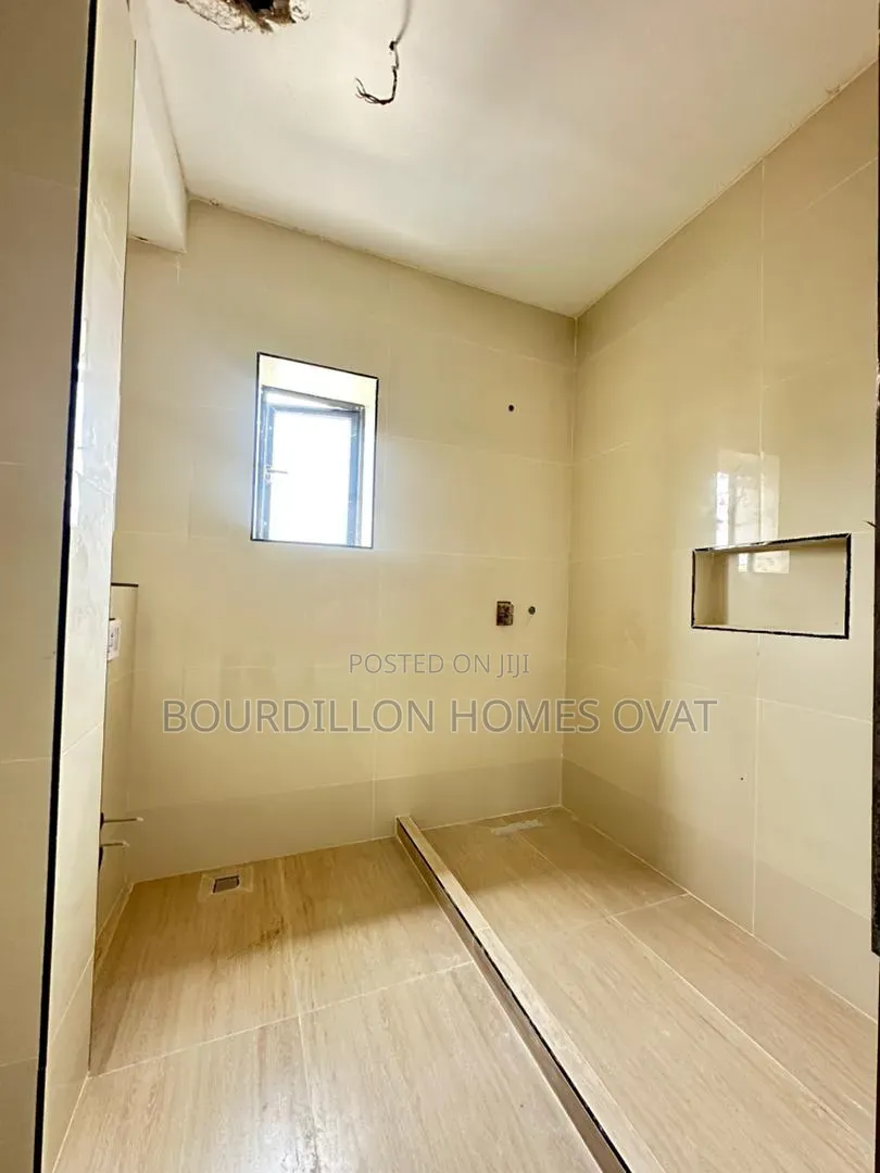 4bdrm Penthouse in Victoria Island for sale in Victoria Island Extension