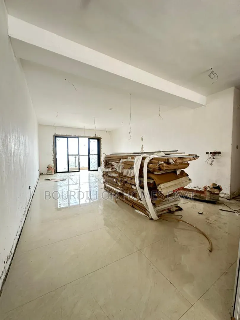 4bdrm Penthouse in Victoria Island for sale in Victoria Island Extension
