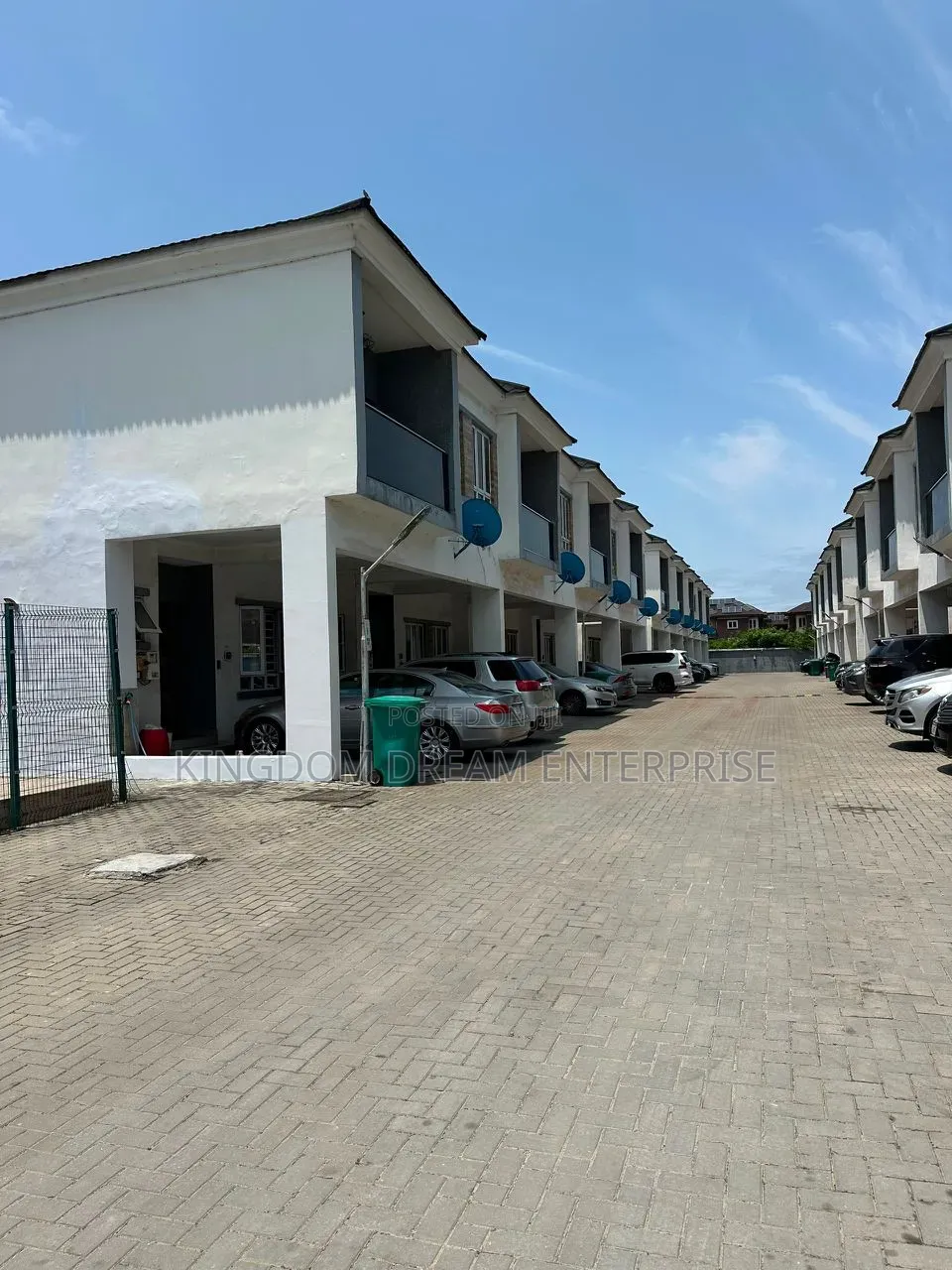 4bdrm Townhouse / Terrace in Gbangbala Ikate for rent in Ikate