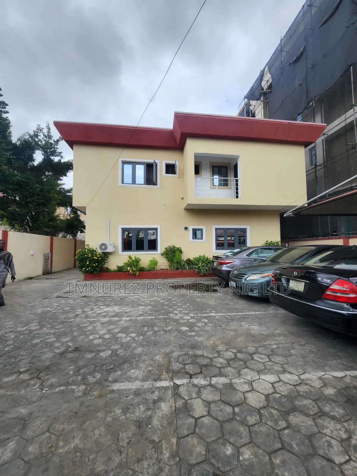 3bdrm Apartment in Lekki Phase 1 for rent in Lekki Phase 1