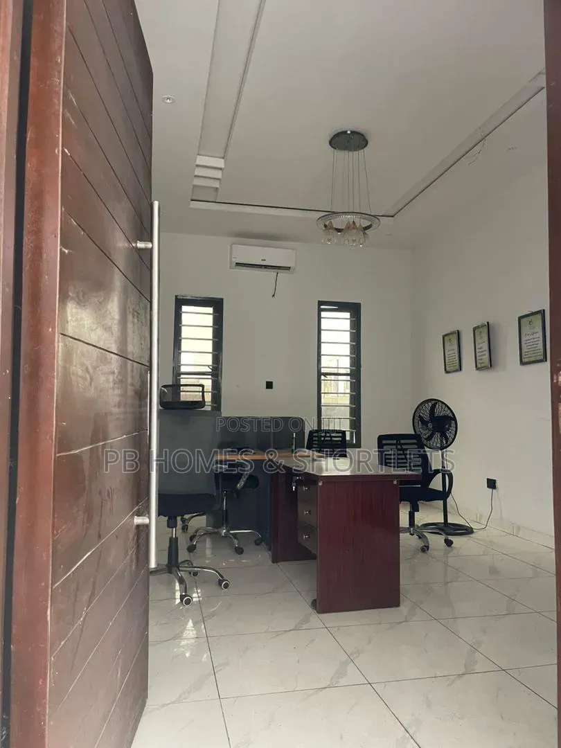 3bdrm Townhouse / Terrace in Oke Ira / Ajah for rent in Oke Ira / Ajah