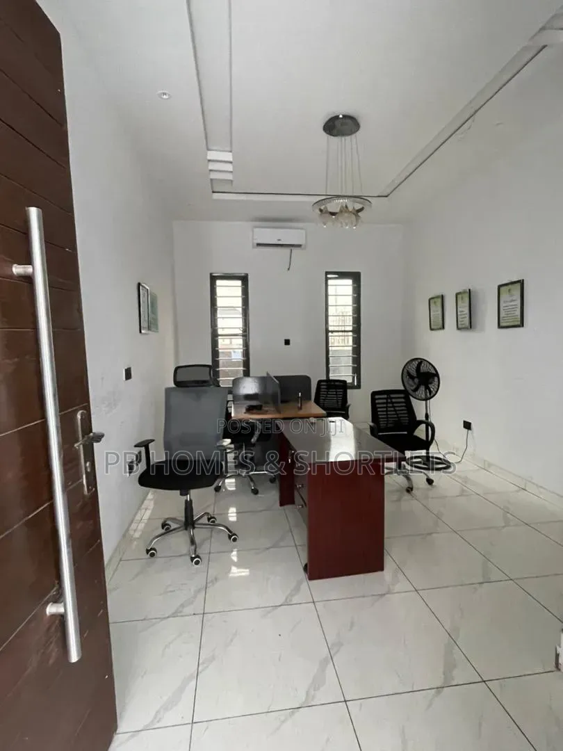 3bdrm Townhouse / Terrace in Oke Ira / Ajah for rent in Oke Ira / Ajah