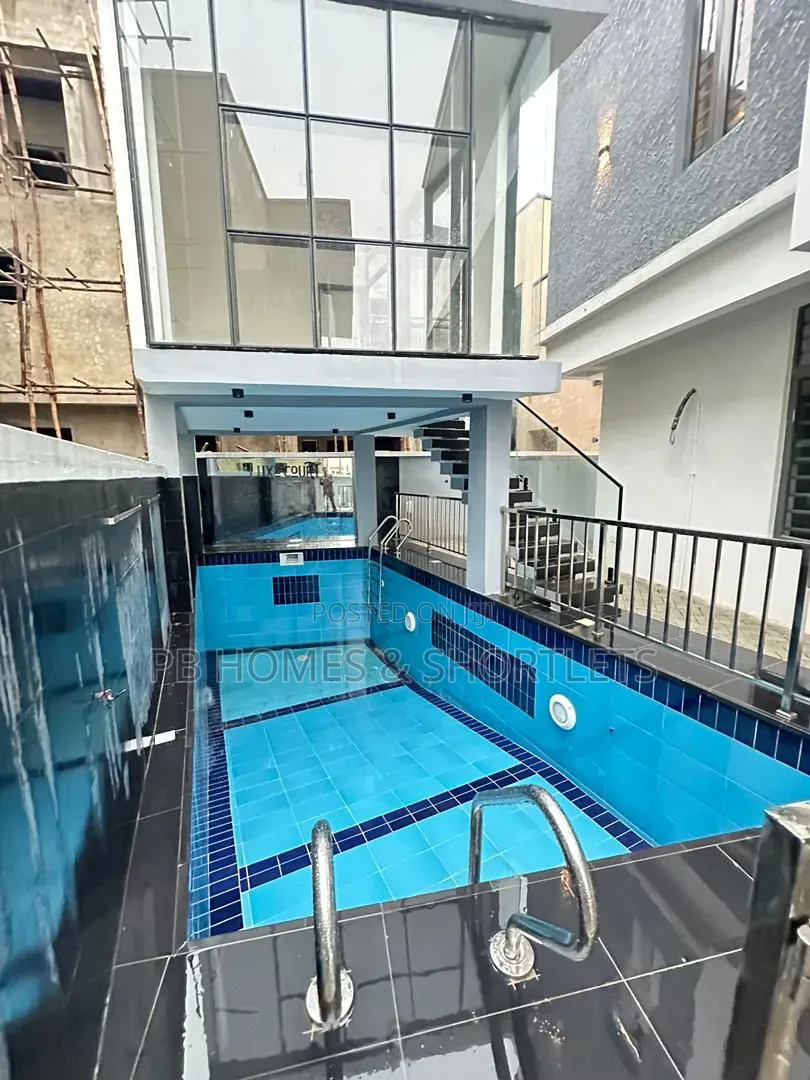 2bdrm Apartment in Osapa london for sale in Osapa london