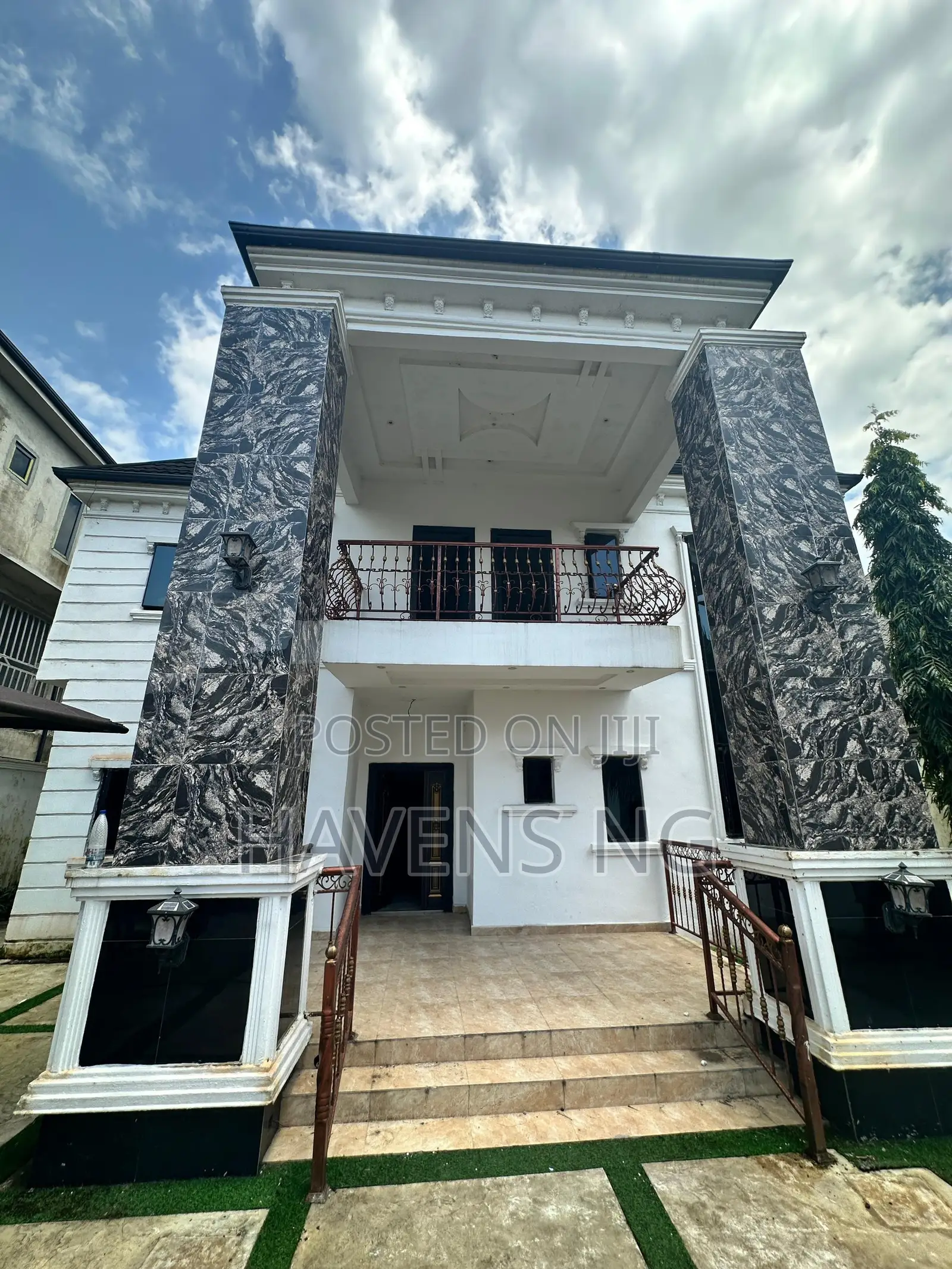 5bdrm Duplex in Obio-Akpor for sale in Obio-Akpor