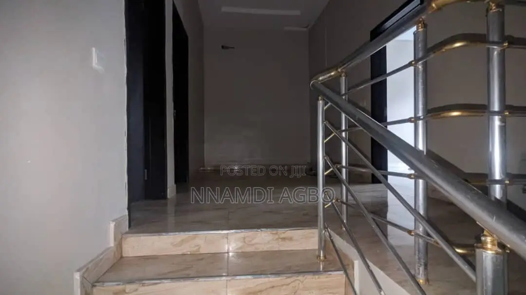 4bdrm Duplex in Ikate for rent in Ikate