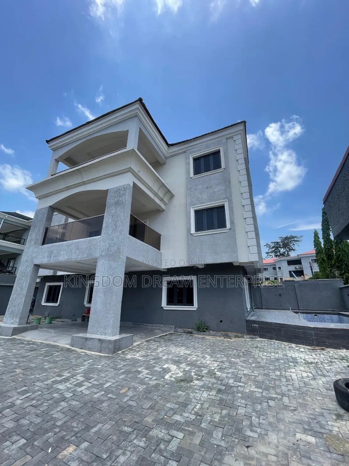 5bdrm Duplex in Old Ikoyi Lagos for rent in Old Ikoyi
