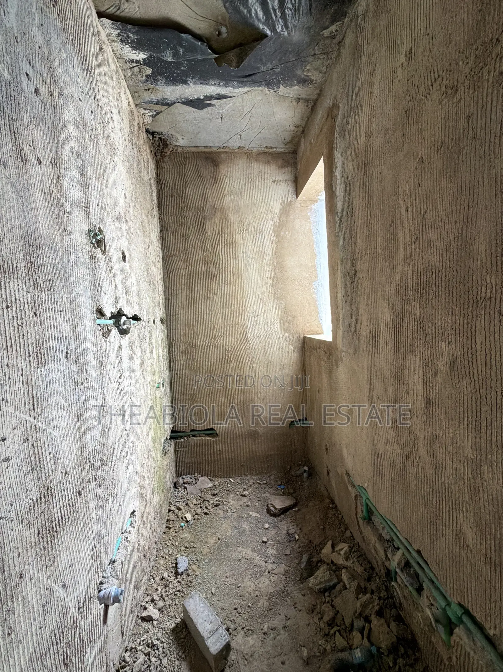 5bdrm Duplex in Lifecamp, Abuja for sale in Life Camp