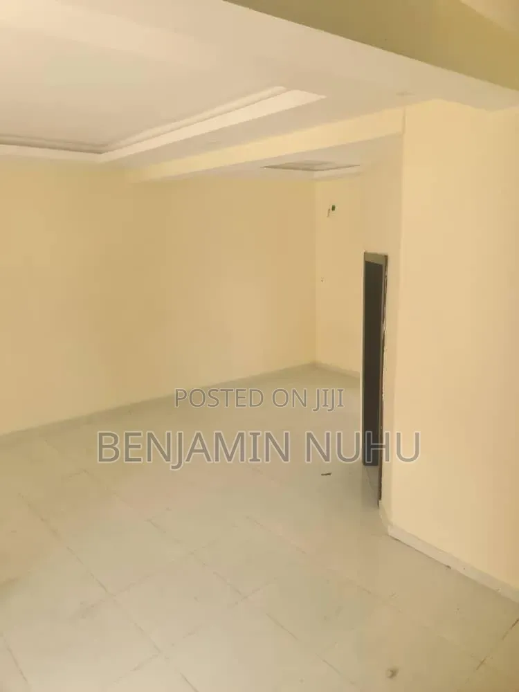 4bdrm Duplex in In Secure Estate, Olokonla for sale in Olokonla