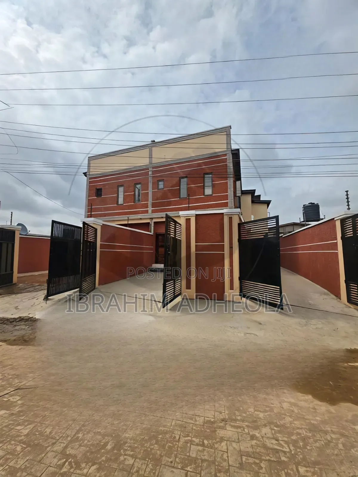 4bdrm Duplex in Olowora, Magodo Isheri for sale in Magodo Isheri