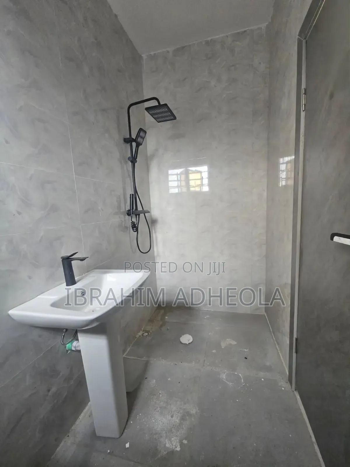4bdrm Duplex in Gbagada, Millenuim/UPS for sale in Millenuim/UPS