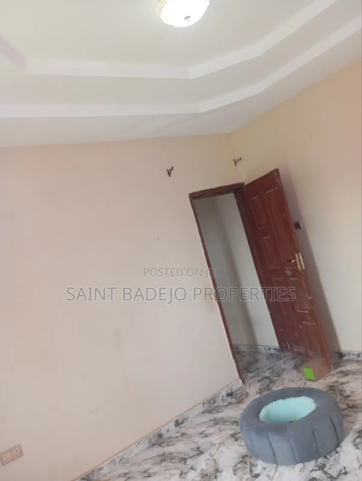 1bdrm Block of Flats in Tiamiyu Raji Igangbe, Gberigbe for rent in Gberigbe
