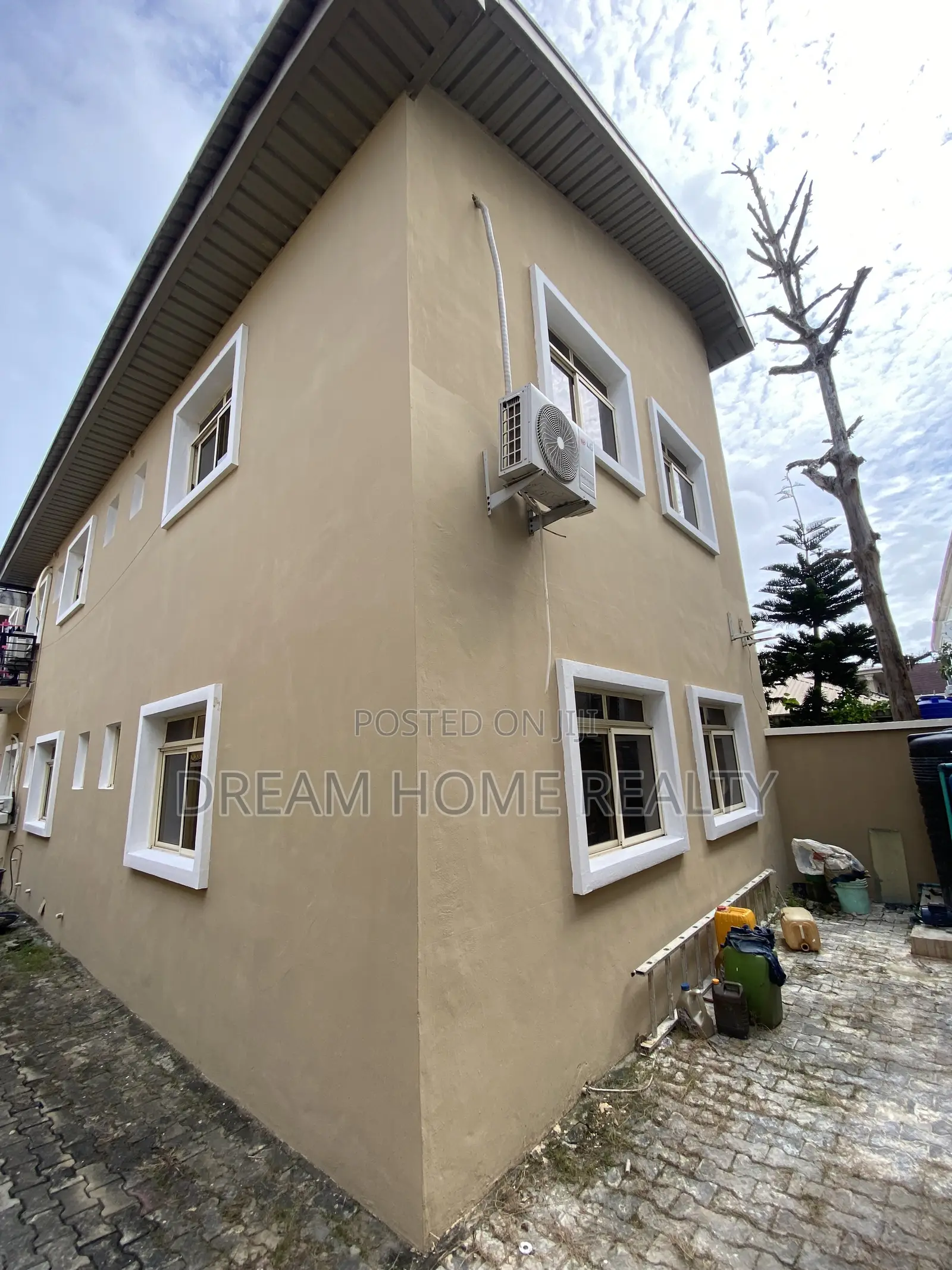 2bdrm Apartment in Ikota for rent in Ikota