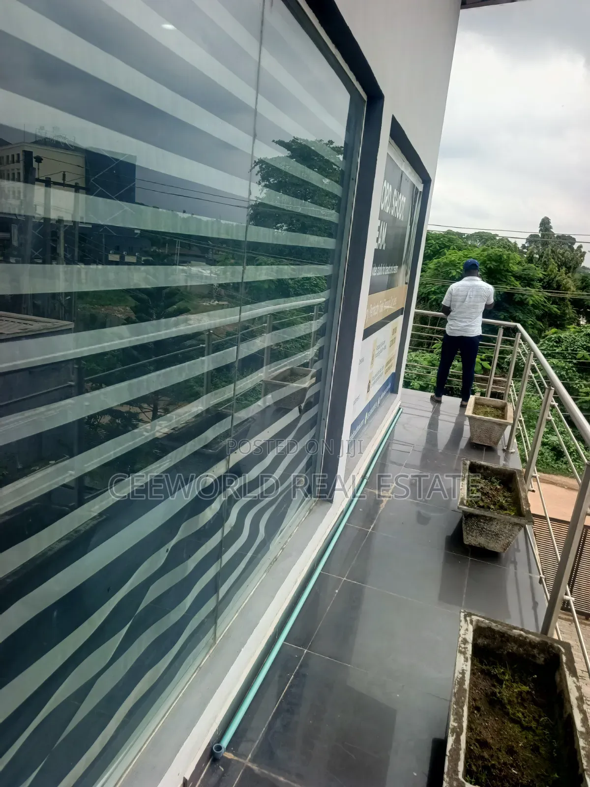 A Beautiful Open Plan Office Space at Jericho Gra in Jericho