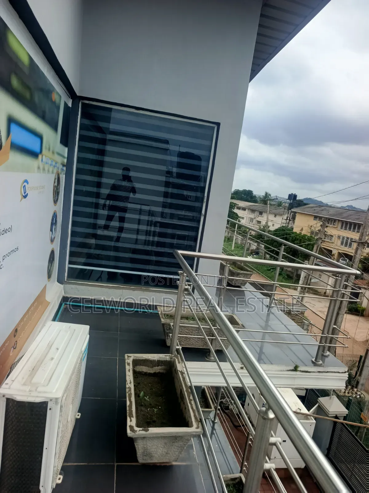 A Beautiful Open Plan Office Space at Jericho Gra in Jericho