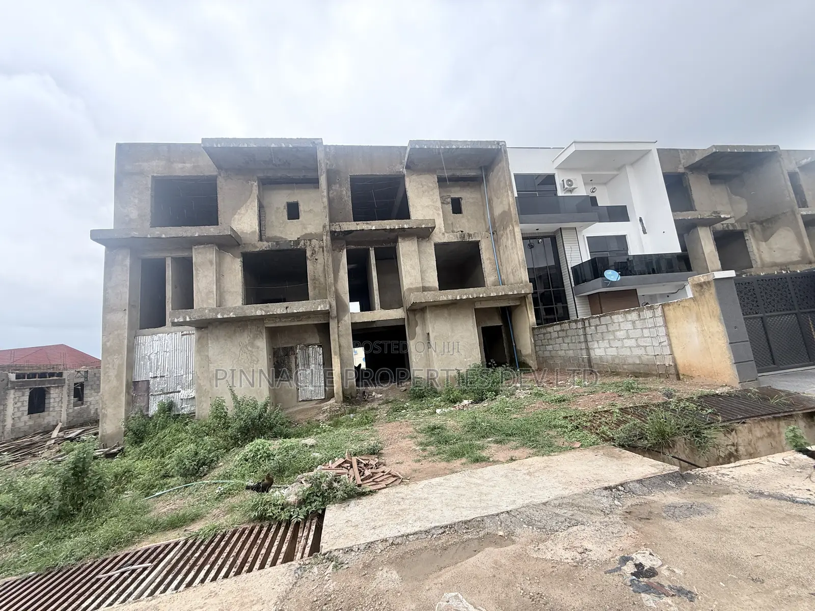 4bdrm Townhouse/Terrace in Admiralty Estate for Sale in Asokoro