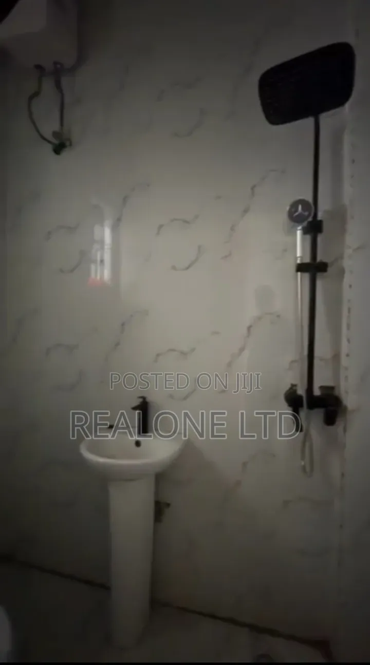 1bdrm Duplex in Ikota for rent in Ikota