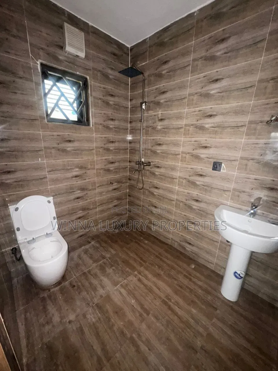 4bdrm Apartment in Garki Main for rent in Garki