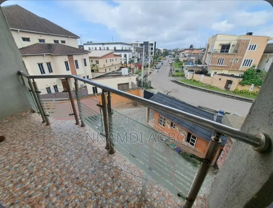 3bdrm Apartment in Lekki Phase 1 for rent in Lekki Phase 1