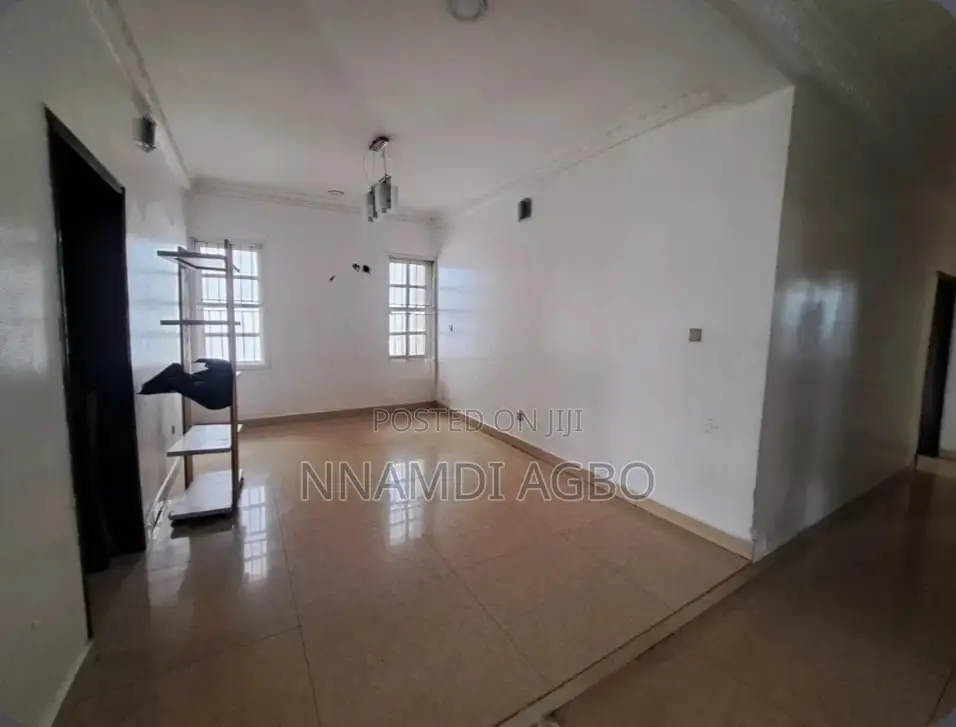 3bdrm Apartment in Lekki Phase 1 for rent in Lekki Phase 1