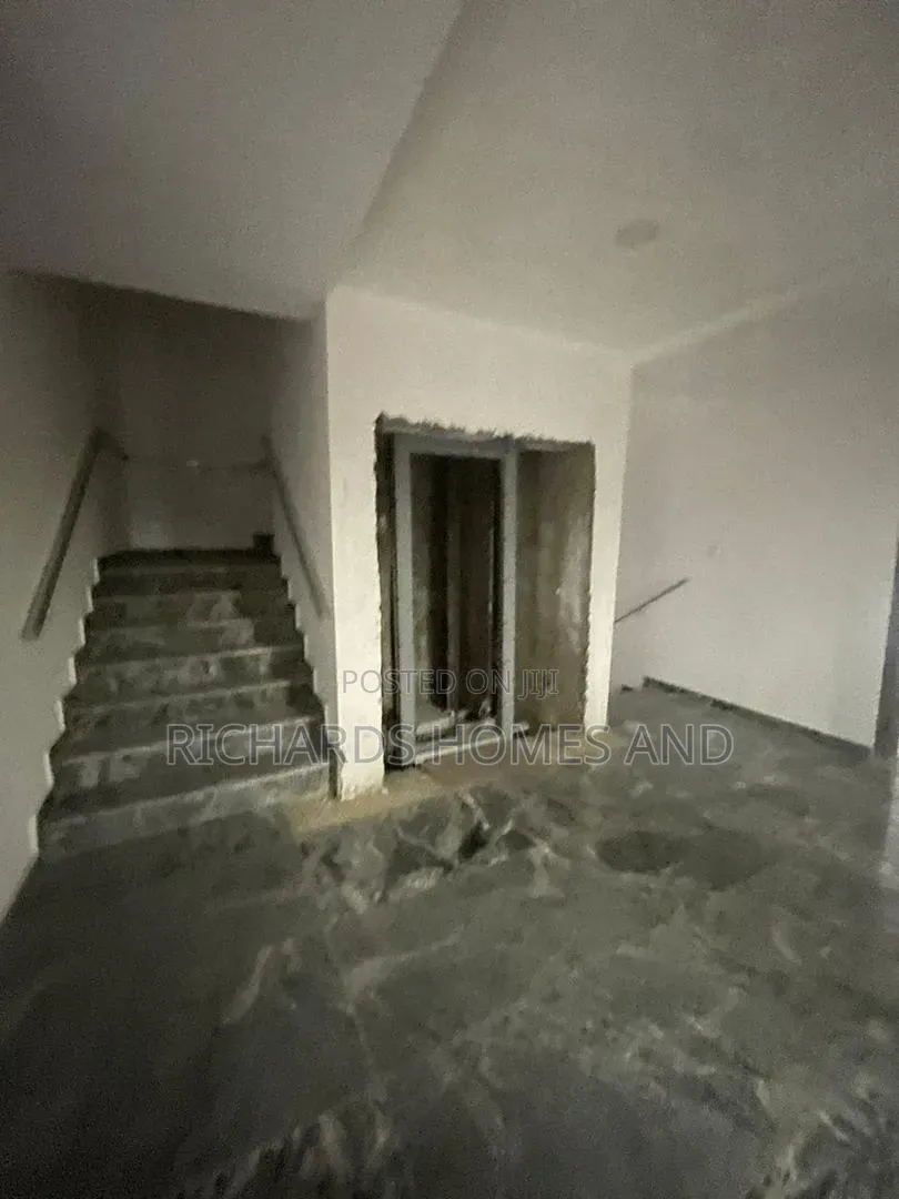 3bdrm Apartment in Lekki Phase 1 for rent in Lekki Phase 1