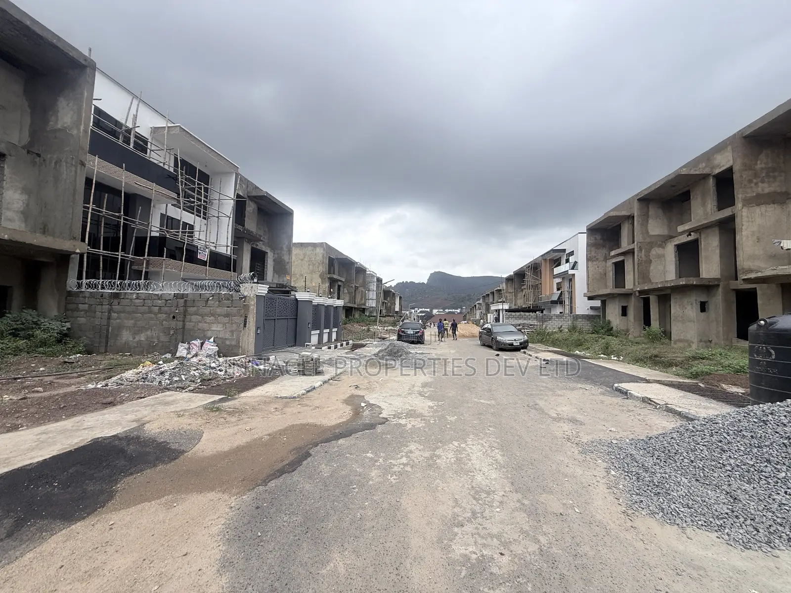 4bdrm Townhouse/Terrace in Admiralty Estate for sale in Asokoro