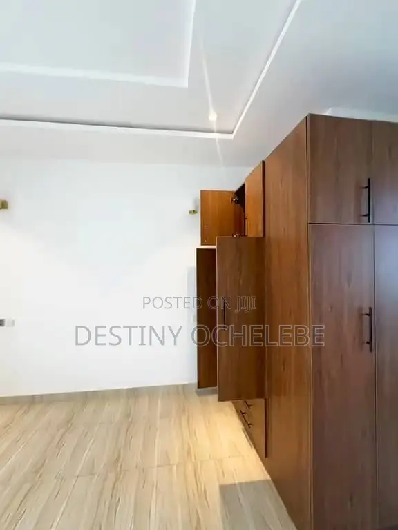 4bdrm Duplex in Garki for sale in Garki