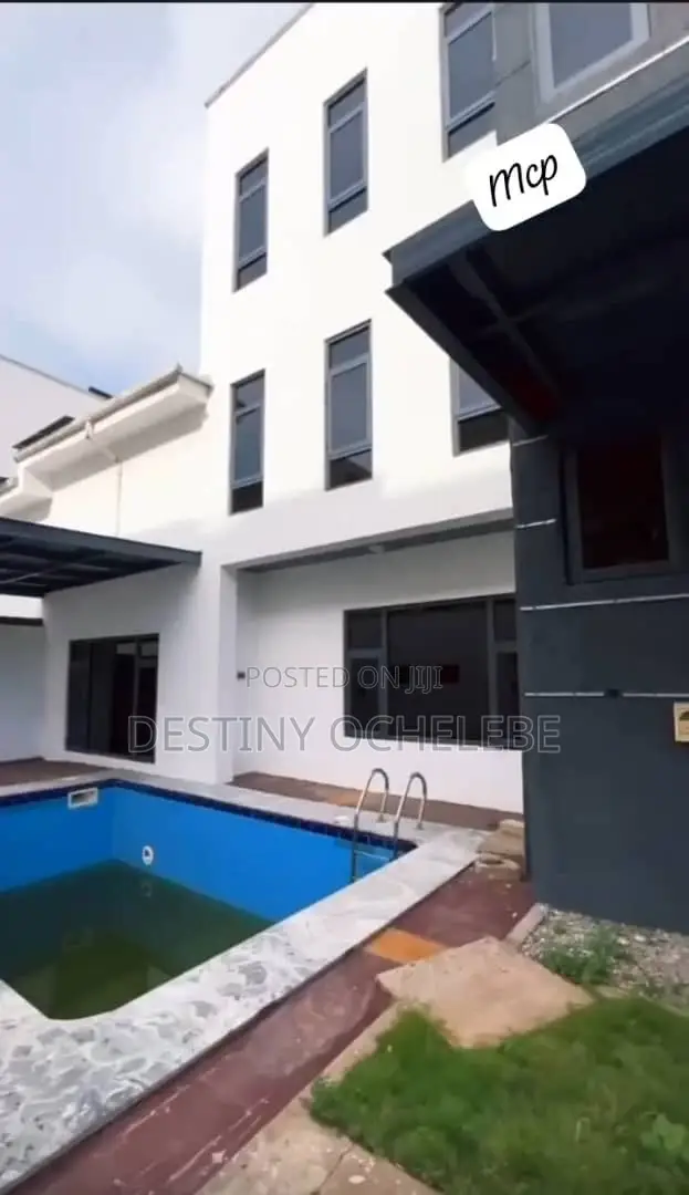 4bdrm Duplex in Asokoro Before for rent in Asokoro