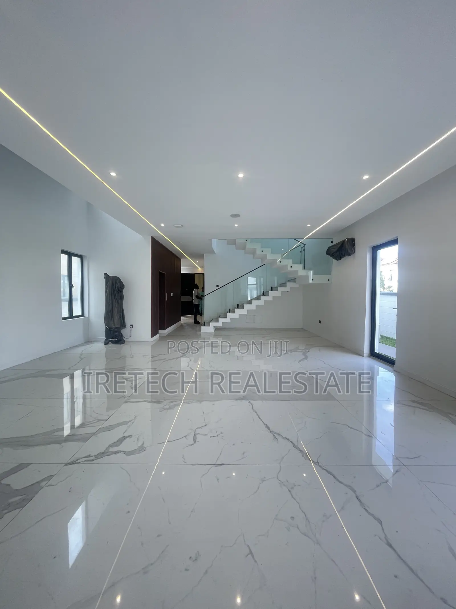 5bdrm Duplex in Vgc Environments, Ikota for sale in Ikota