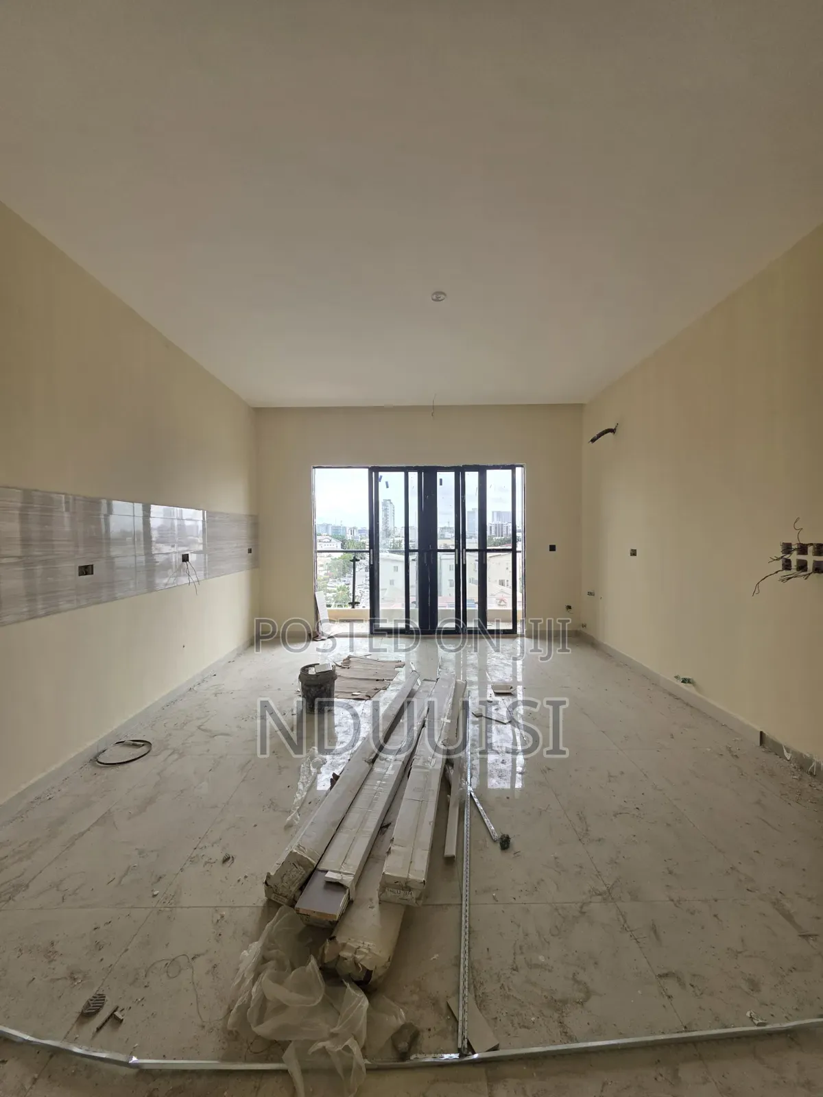 2bdrm Apartment in Ligali Ayorinde for sale in Ligali Ayorinde