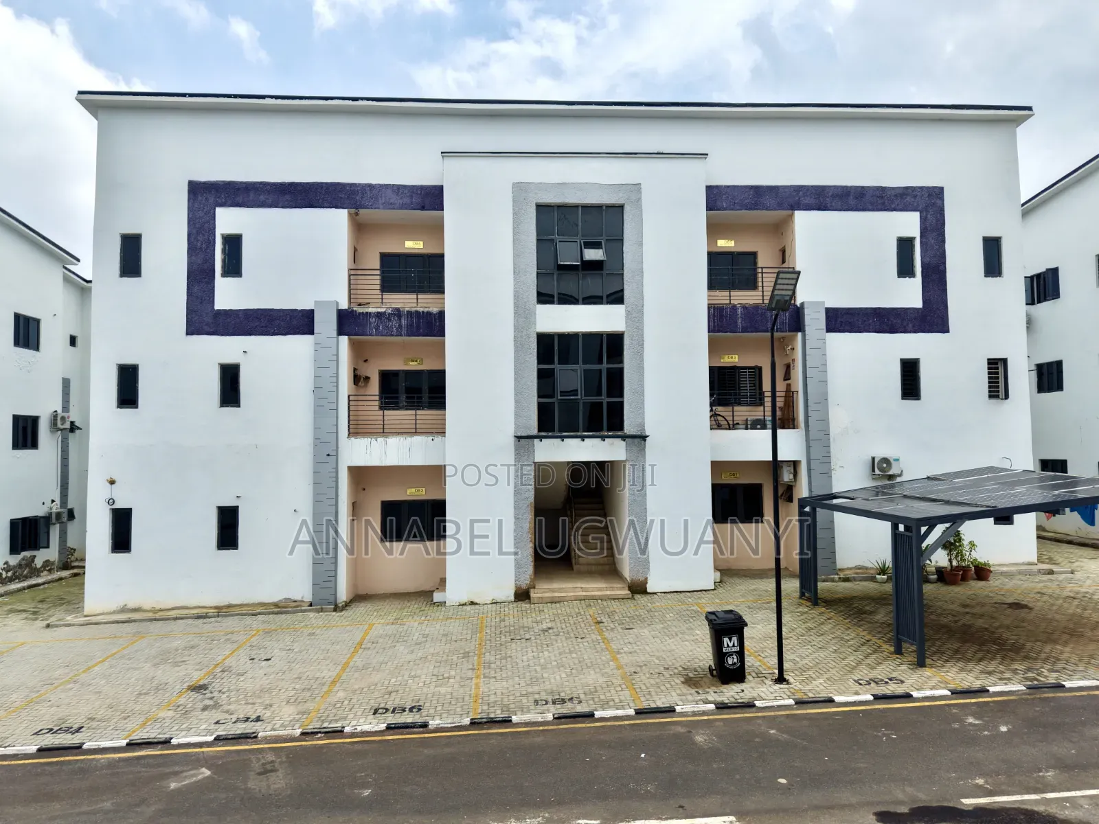 3bdrm Block of Flats in Royal Plain Estate, Apo District for sale in Apo District