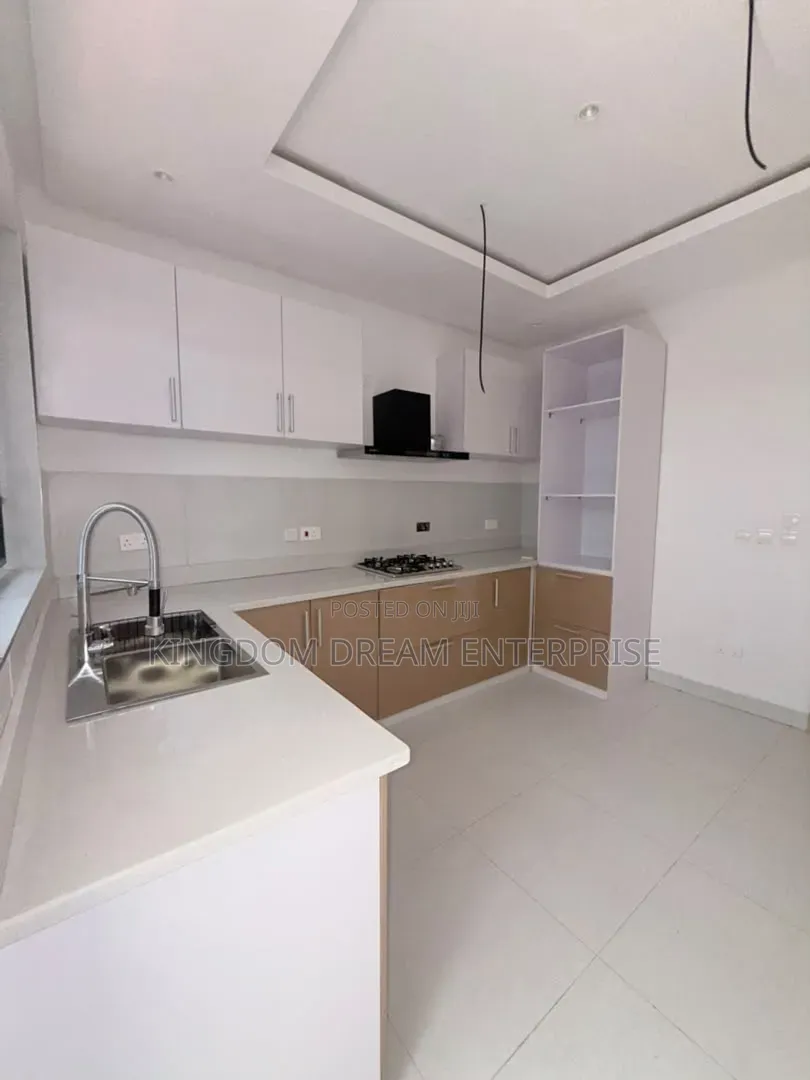 4bdrm Duplex in Awuse Estate Opebi for rent in Opebi
