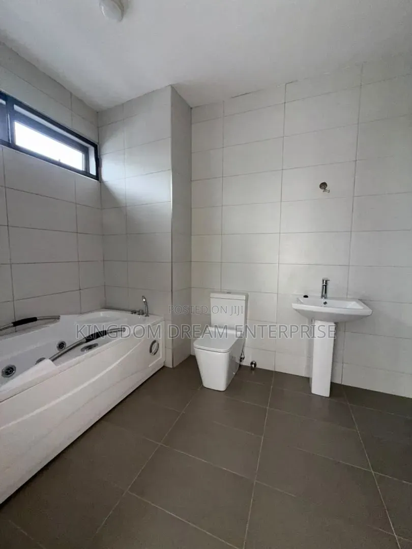 4bdrm Duplex in Awuse Estate Opebi for rent in Opebi