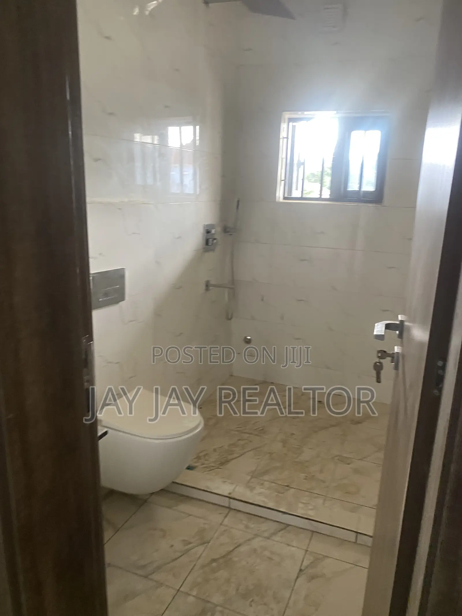 4bdrm Townhouse / Terrace in Life Camp for rent in Life Camp