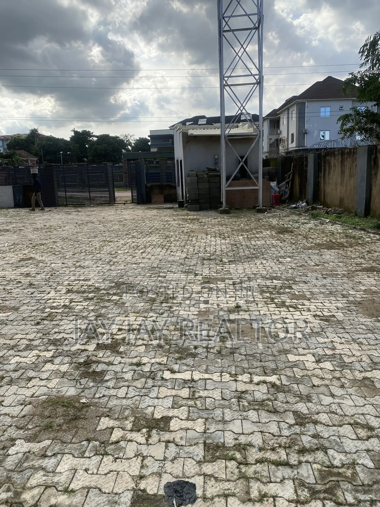 4bdrm Townhouse / Terrace in Life Camp for rent in Life Camp