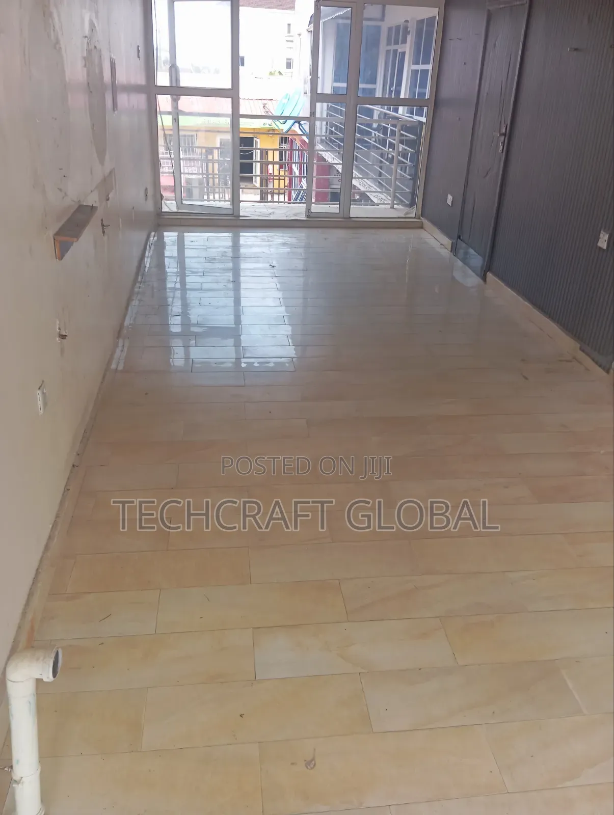 Spacious Shop Ensuite With a Toilet to Let Directly Facing Express in Sangotedo