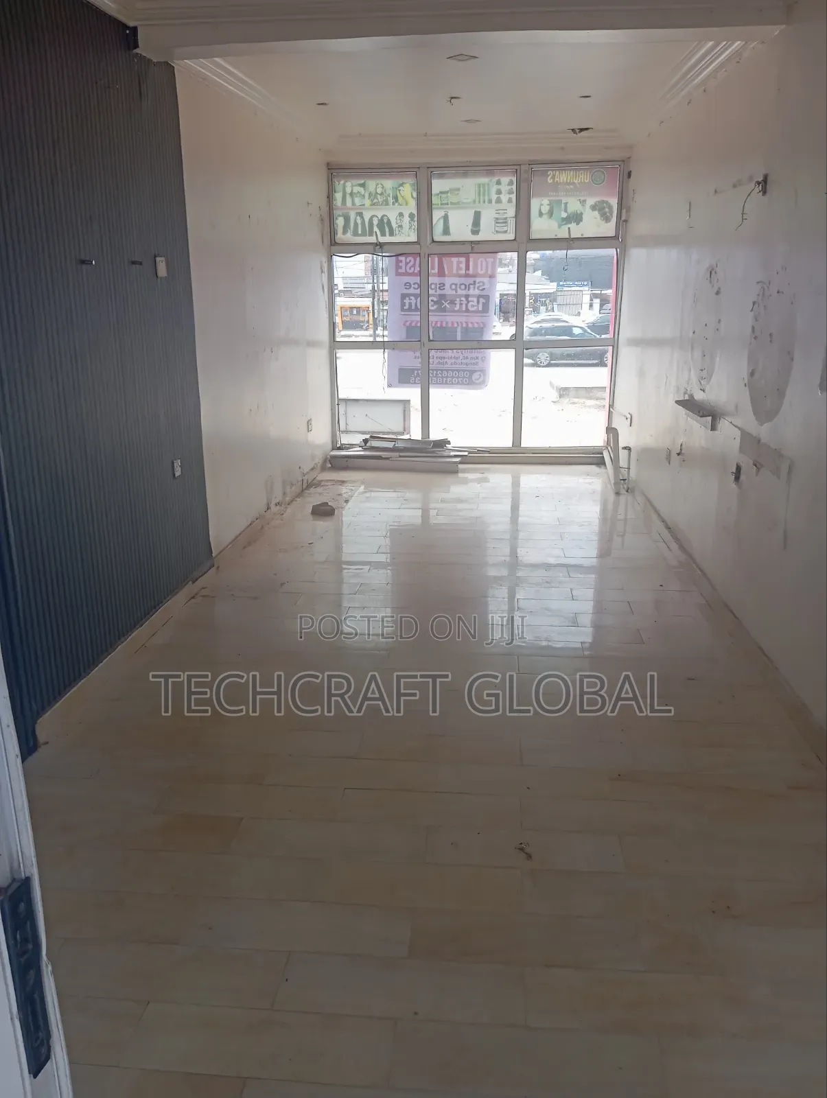 Spacious Shop Ensuite With a Toilet to Let Directly Facing Express in Sangotedo